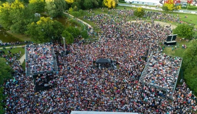 La première partie du festival Estival a attiré 172 000 festivaliers