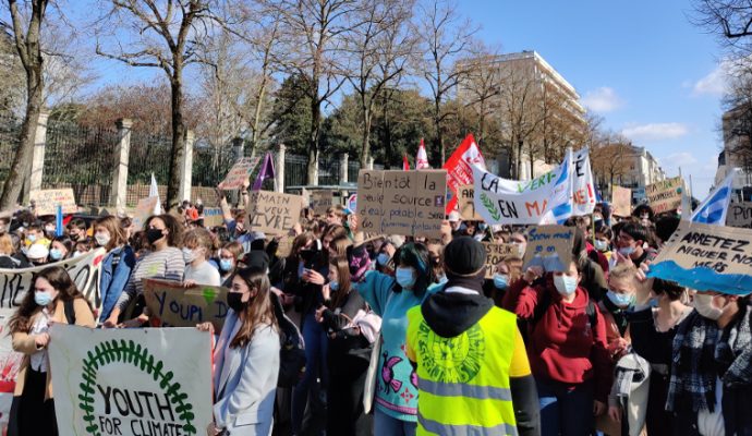 Ils appellent à manifester « pour une société viable et contre les Jeux olympiques » ce vendredi 24 mai