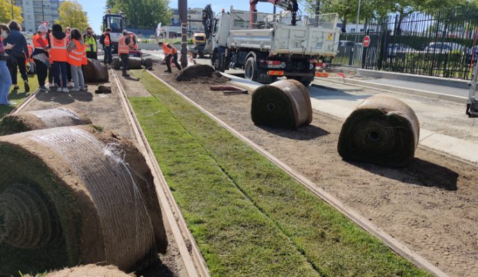 Un nouveau système d’arrosage mis en place sur la nouvelle ligne de tramway à Belle-Beille