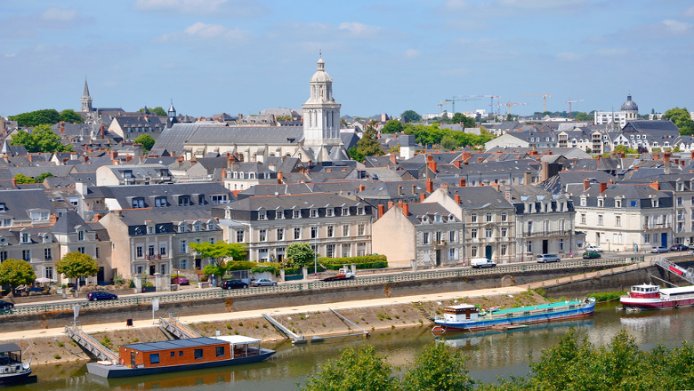 Angers vue quais des Carmes