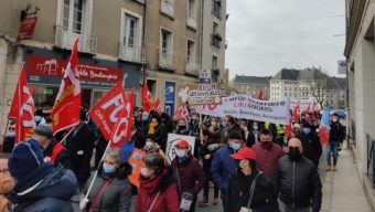 Un millier d’angevins dans la rue pour réclamer des hausses de salaires