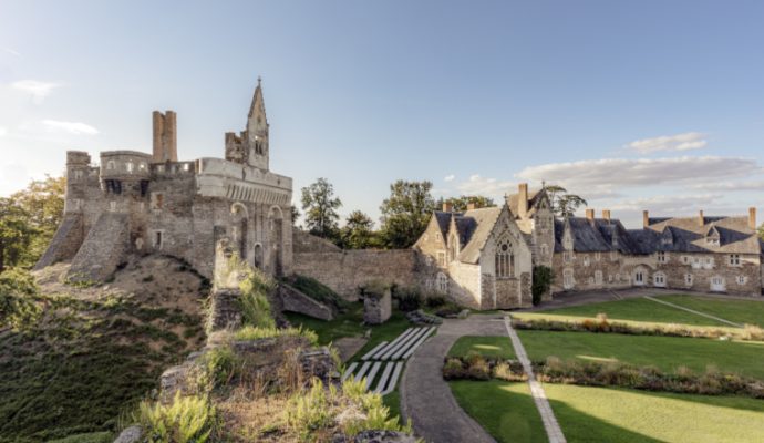 Le château du Plessis-Macé rouvre ses portes