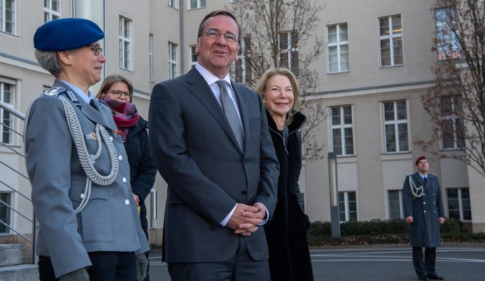 Un ancien élève de l’Université catholique de l’Ouest devient ministre allemand