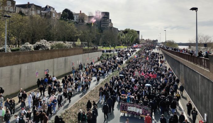 Réforme des retraites : A Angers, la mobilisation diminue, mais les tensions perdurent