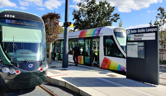 La France insoumise de Maine-et-Loire regrette l’arrêt des transports en commun angevins à minuit