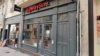 Le magasin Superdry de la rue Lenepveu a baissé le rideau