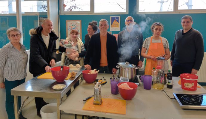 Une cuisine nomade va sillonner les permanences du Secours populaire de Maine-et-Loire