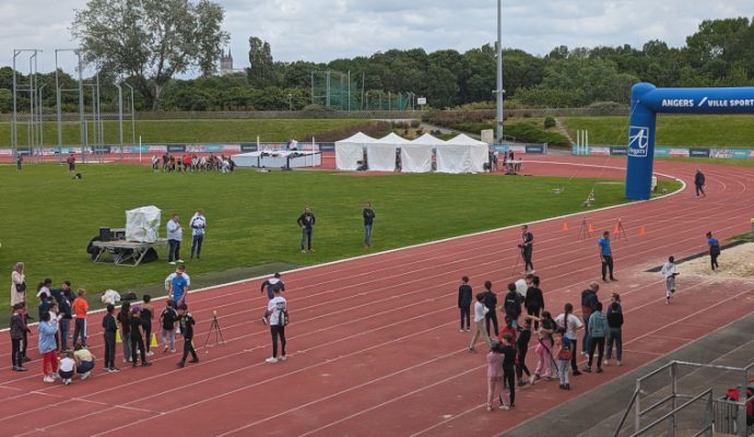 En attendant la flamme olympique, les jeunes angevins à la découverte de multiples pratiques sportives