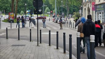 Manifestation contre l’extrême droite à Angers : le maire « condamne les violences »