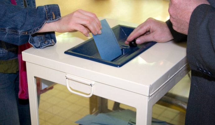 Élections municipales 2026 : le Parti communiste appelle à l’union de la gauche face à la dispersion