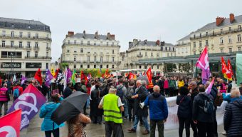 Près d’un millier de personnes dans les rues d’Angers « pour faire entendre les urgences sociales »