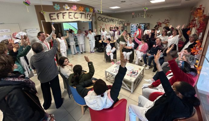 Le personnel de l’Ehpad Saint-Nicolas est en grève pour réclamer des effectifs supplémentaires