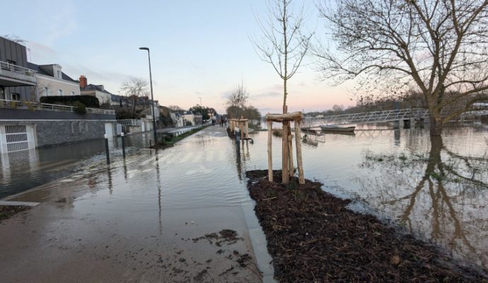 La décrue de la Maine a commencé