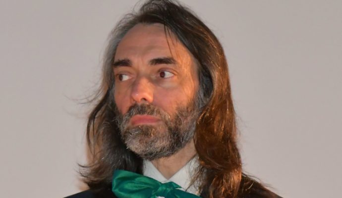 Cédric Villani participera à une conférence sur l’intelligence artificielle près d’Angers