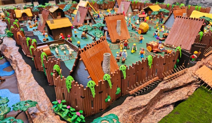 La vraie vie des Gaulois à l’honneur dans une exposition Playmobil au château d’Angers