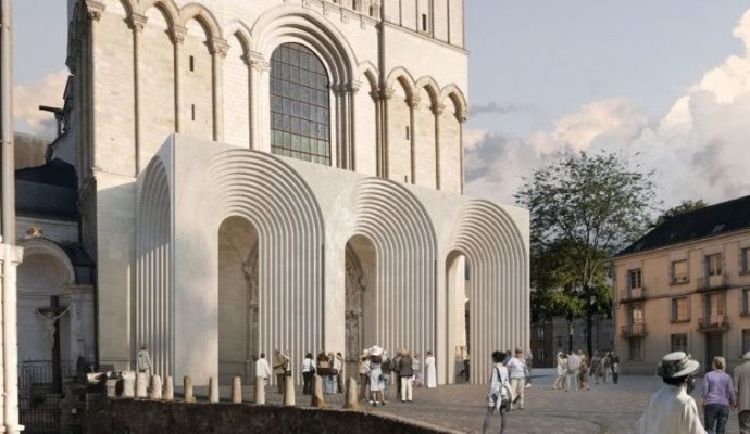 La galerie contemporaine adossée à la cathédrale Saint-Maurice se dévoile