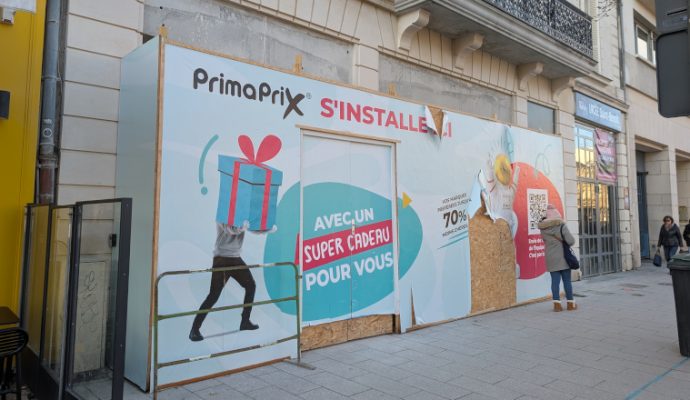 Sur le boulevard Foch, une partie de l’ancien cinéma Les Variétés va être remplacée par l’enseigne Primaprix