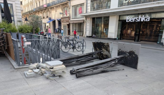 Après des actes de vandalisme « inédits » à Angers, le préfet de Maine-et-Loire condamne
