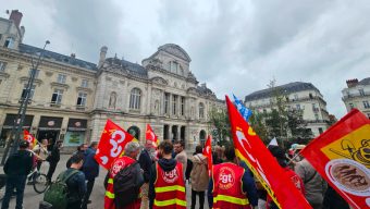 Entre réforme des retraites et plan d’économies du CHU d’Angers, une centaine de manifestants mobilisés