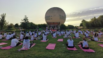 Des séances de yoga en plein air pour la bonne cause ce vendredi 27 juin