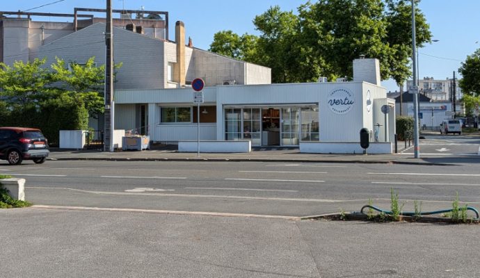 Le restaurant et la boulangerie de la rue Guillaume Lekeu vont laisser place à un programme immobilier d’envergure