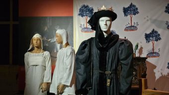 Des lycéens redonnent le faste d’antan du château d’Angers dans une reconstitution historique
