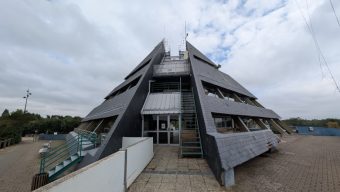 La Pyramide du Lac de Maine va faire peau neuve