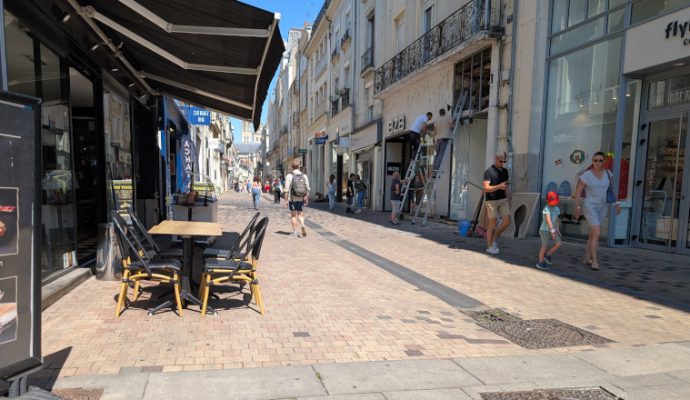 Un nouveau magasin va fermer ses portes rue Saint-Aubin
