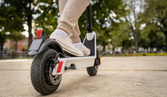 Les trottinettes électriques débridées dans le viseur de la ville d&rsquo;Angers