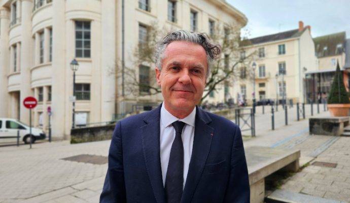 Municipales : Christophe Béchu (Angers pour vous) répond à nos questions