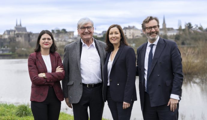 Municipales 2026 : Florence Dabin, Constance Nebbula, Emmanuel Capus et Jean-Marc Verchère rejoignent la liste de Christophe Béchu