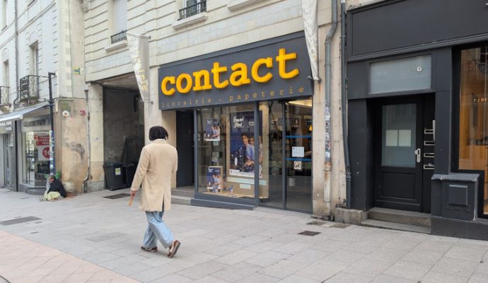 Menacée de fermeture, la librairie Contact a trouvé un repreneur