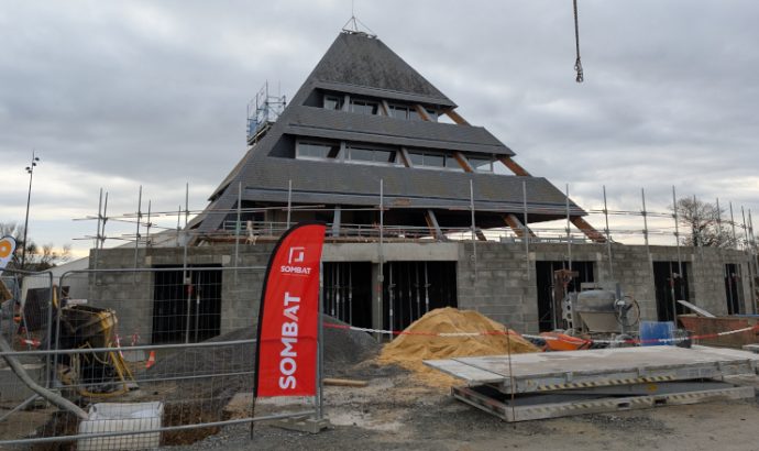 Les travaux de transformation de la pyramide du lac de Maine ont débuté