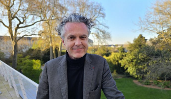 Municipales : Christophe Béchu veut transformer son avance en « victoire la plus large possible »