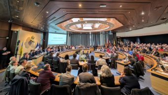 Rapport financier, mécénat, prime inondation… Un conseil municipal agité à Angers