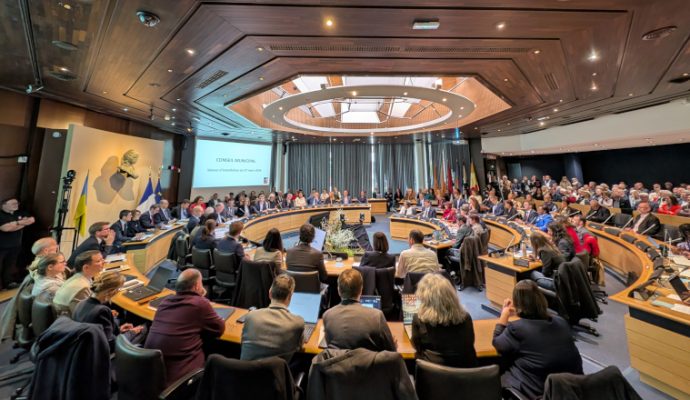 Rapport financier, mécénat, prime inondation… Un conseil municipal agité à Angers