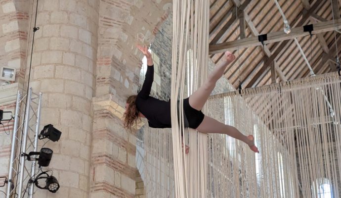 Les arts circassiens à l’honneur dans un spectacle inédit à la Collégiale Saint-Martin