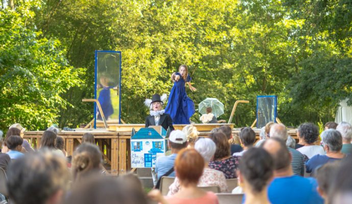 L’univers d’Alice au pays des merveilles à l’honneur au château du Plessis-Macé