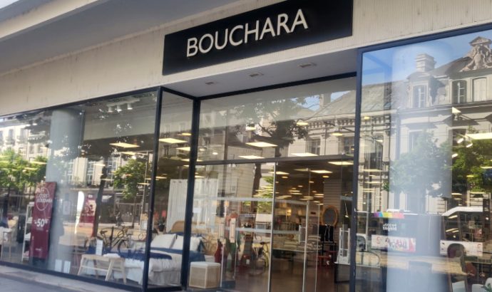 L&rsquo;enseigne Bouchara située boulevard Foch va fermer ses portes