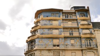 La célèbre Maison bleue a retrouvé des couleurs