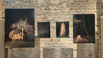 À la Collégiale Saint-Martin, cinq photographes portent un nouveau regard sur le patrimoine de l&rsquo;Anjou